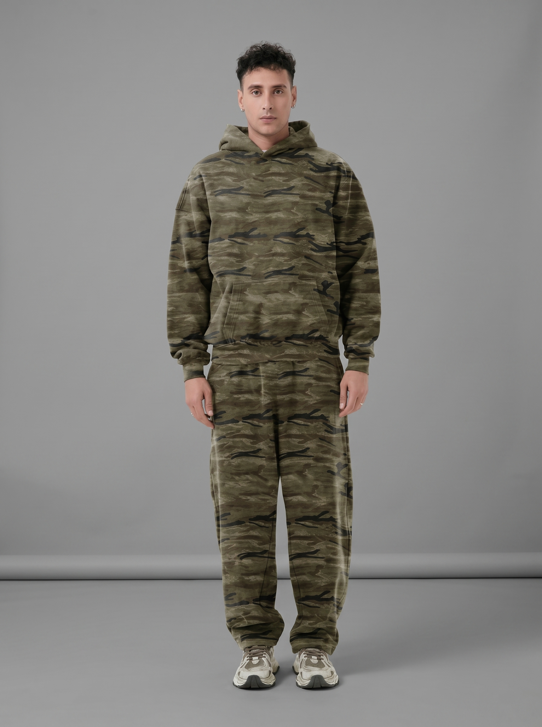 Camo oversized heavyweight curved-leg sweatpants by Apollo Moda, view 4
