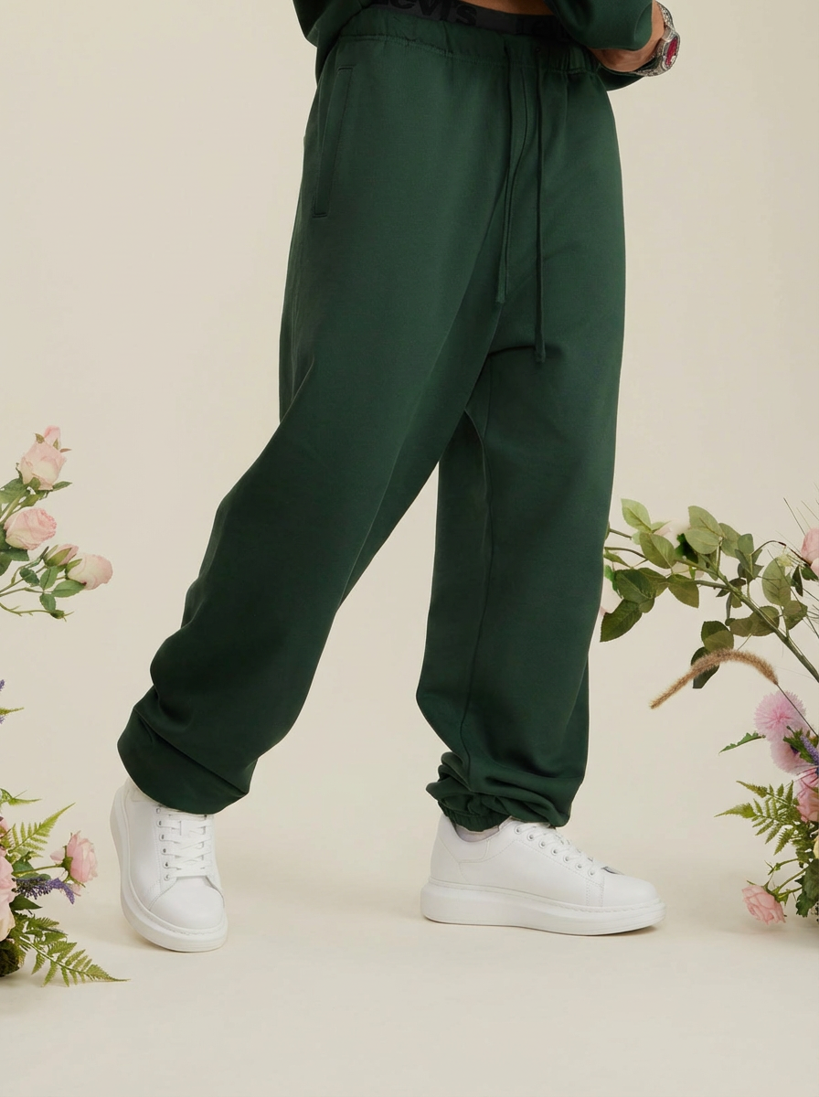 Apollo heavyweight cotton sweatpants in green by Apollo Moda, view 3