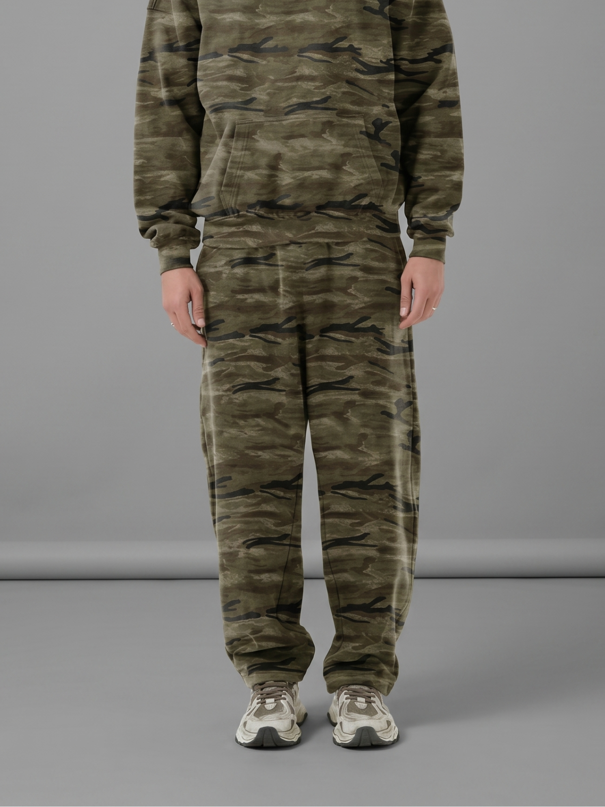 Camo oversized heavyweight curved-leg sweatpants by Apollo Moda, view 5