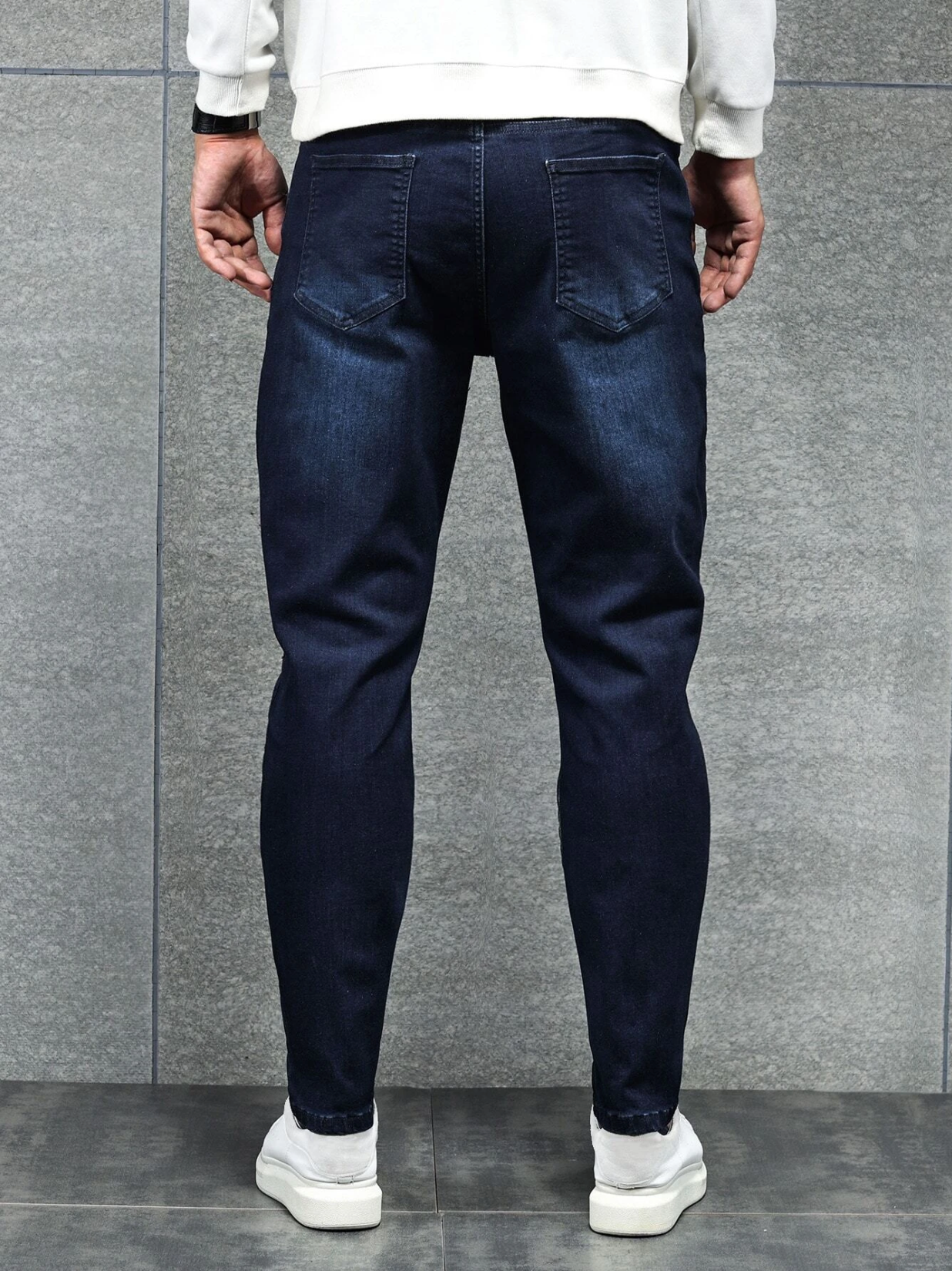 Cotton slant pocket jeans by Apollo Moda, view 3