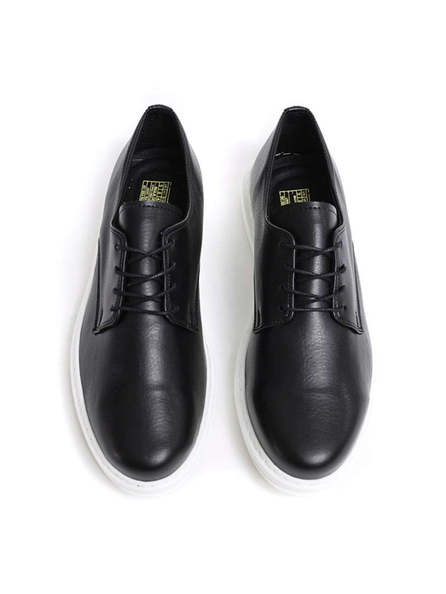 Lazio Monochrome Classic dress shoe in black by Apollo Moda, pair on a white background